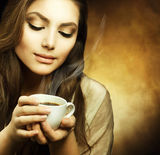 Beautiful Woman with cup of Coffee Royalty Free Stock Photos