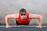 Exercise man training push ups Royalty Free Stock Photos